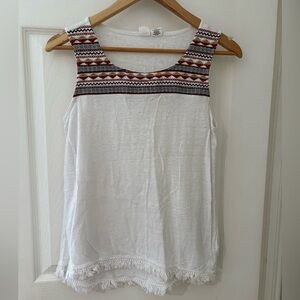 Artisan NY fringe hem tank size medium white embroidered boho western shirt